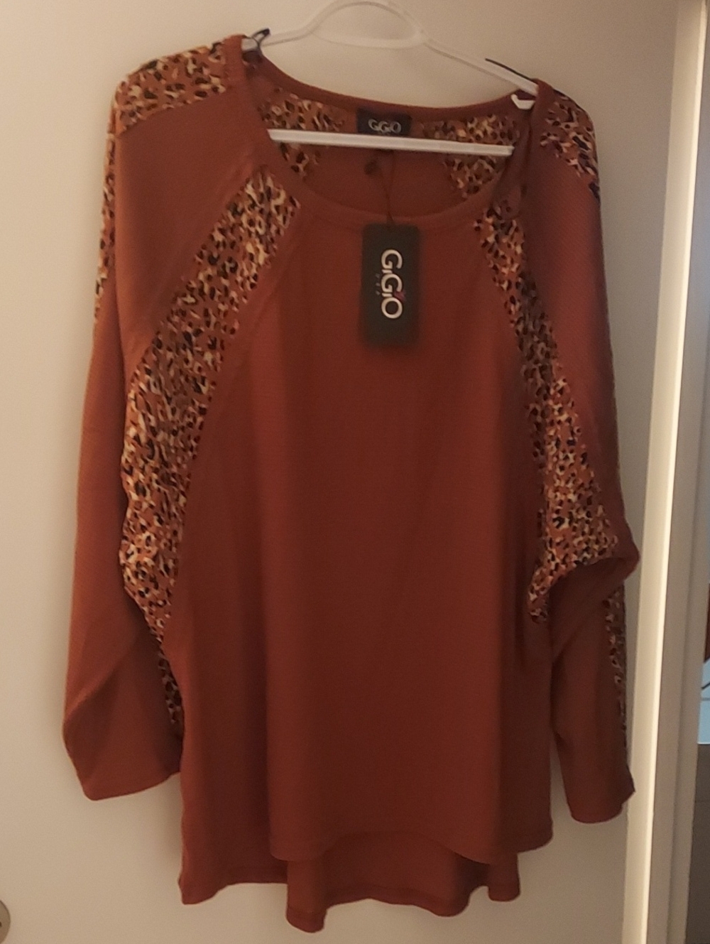 Gigio Burnt Orange Women's Long Sleeve Tunic with Leopard Accent, NWT